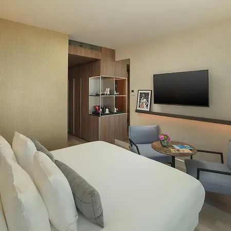 Nh Collection Citylife Otel Milano